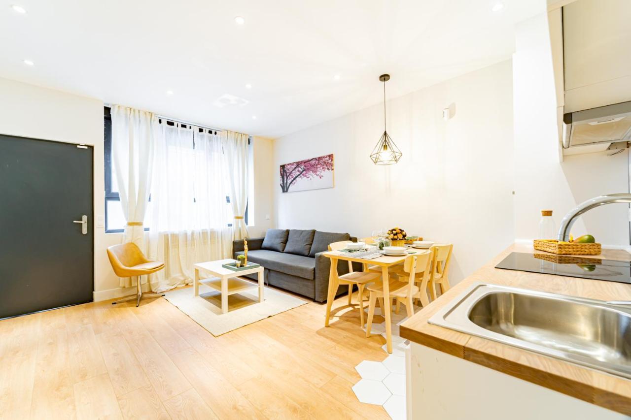 Edsam Madrid Apartments White Buitenkant foto